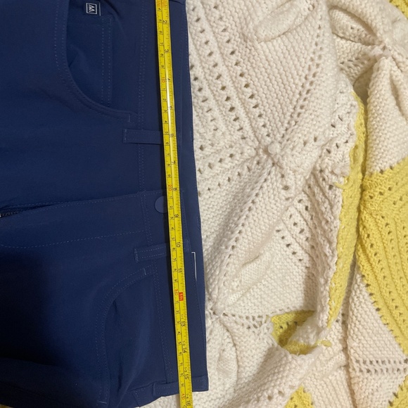 Mizzen and main mens dress slacks lightweight 30 x 30 - Picture 8 of 8